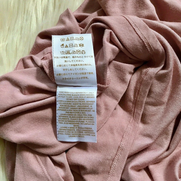 Guess by Marciano NWT One Shoulder Sequins Top XS - Picture 7 of 7